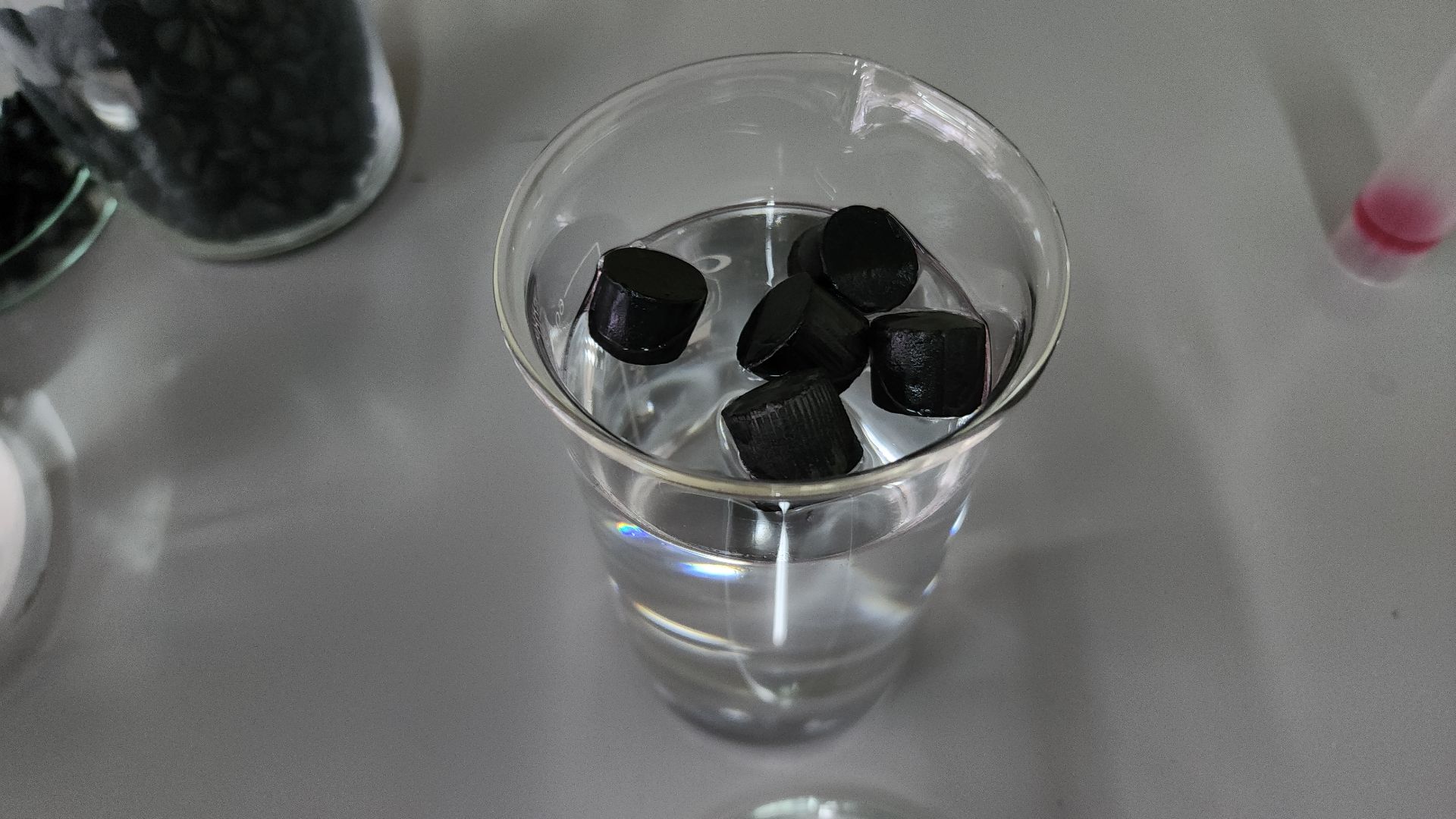 черноголовка, институт, исследовательский центр, исследование, ученые, ученый, химия, экология, научные проекты, нефть, эксперимент, патент, наука, наукоград,