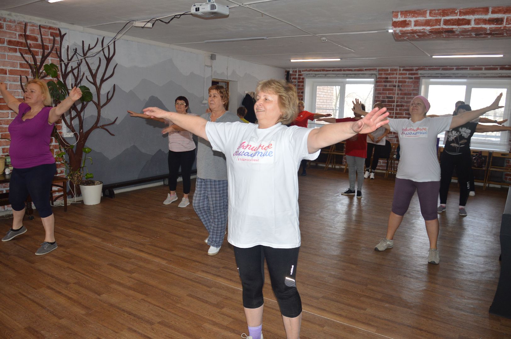 шатура, фитнес для долголетов, фитнес-центр, молодежный центр, активное долголети,