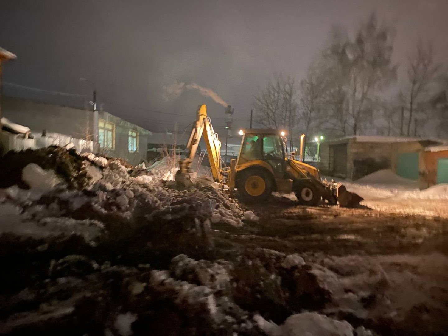 чехов, чп, жкх, утечка, теплотрасса, устранение коммунальной аварии,