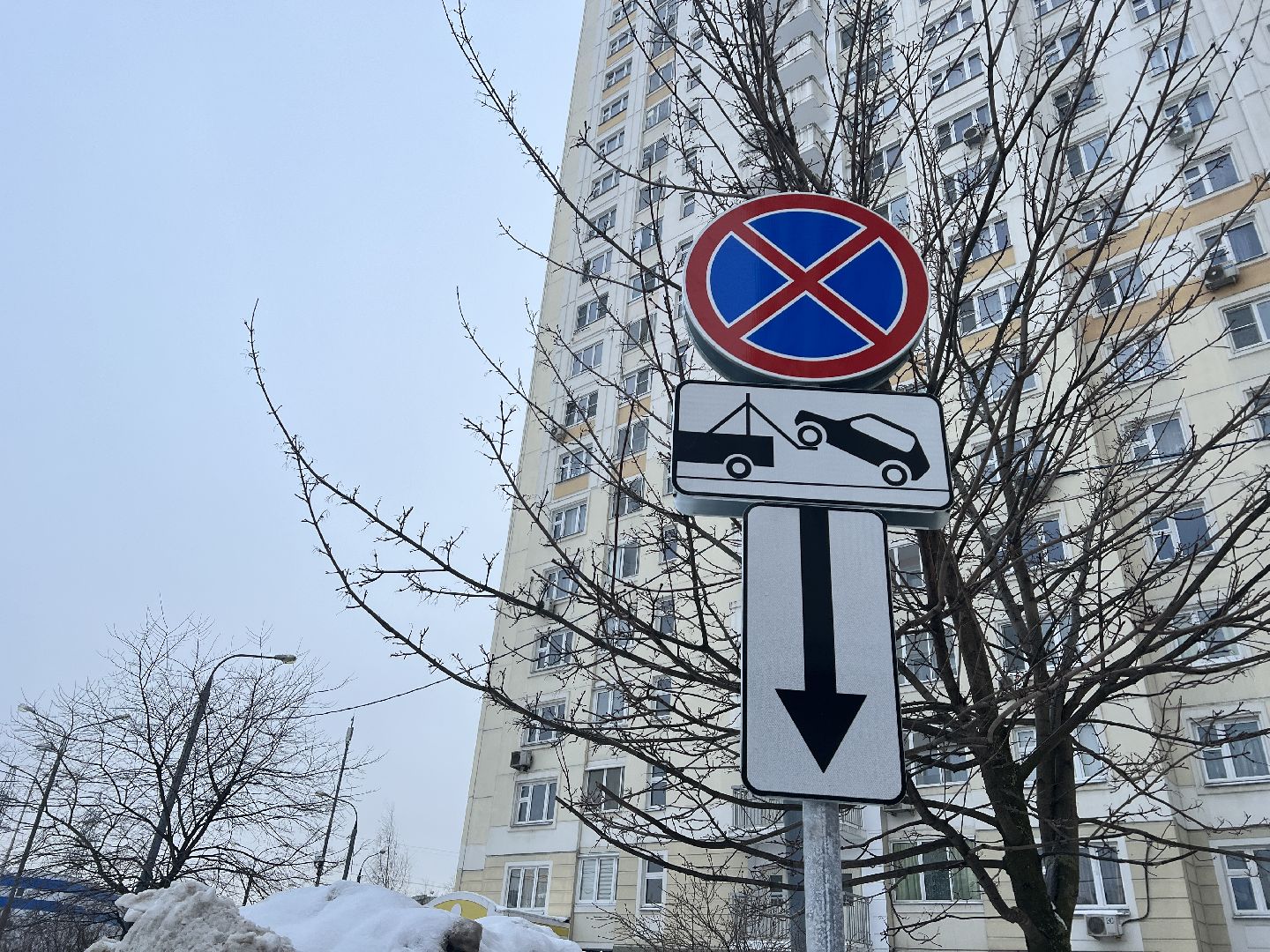 химки, благоустройство, дорожные знаки во дворах, мусорные площадки, вывоз мусора,