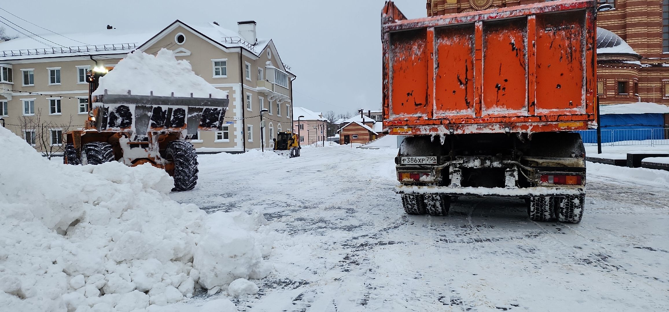 электросталь, мой город, уборка, уборка города, уборка дворов, уборка дорог, уборка общественных территорий, уборка снега, снегопад, мбу, мбу благоустройство,