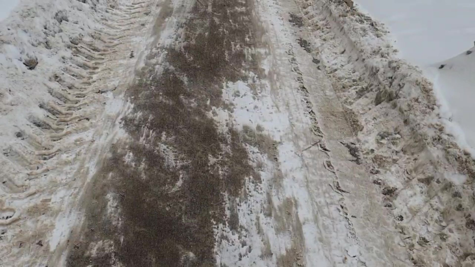 Реутов, уборка снега, трактор, дворники, придомовая территория,ветер,