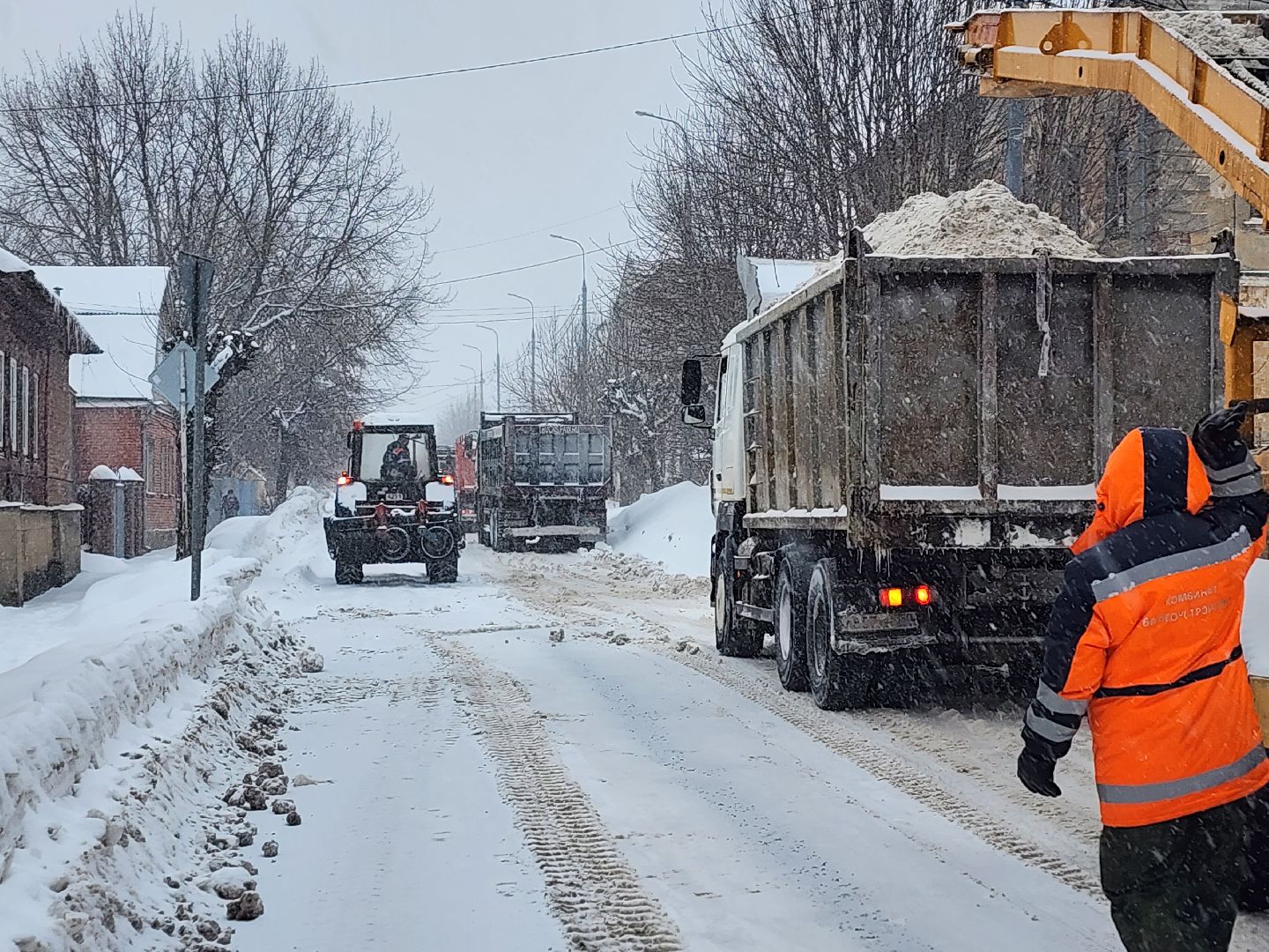 серпухов, подмосковья, уборка снега, комбинат благоустройства,