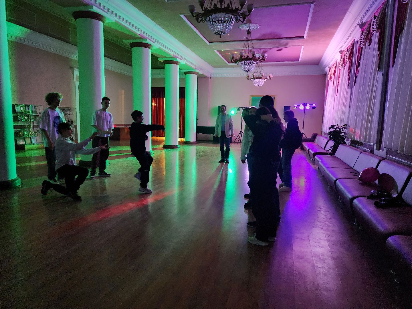 пушкино, дискотека, дети, музыка, подростки,