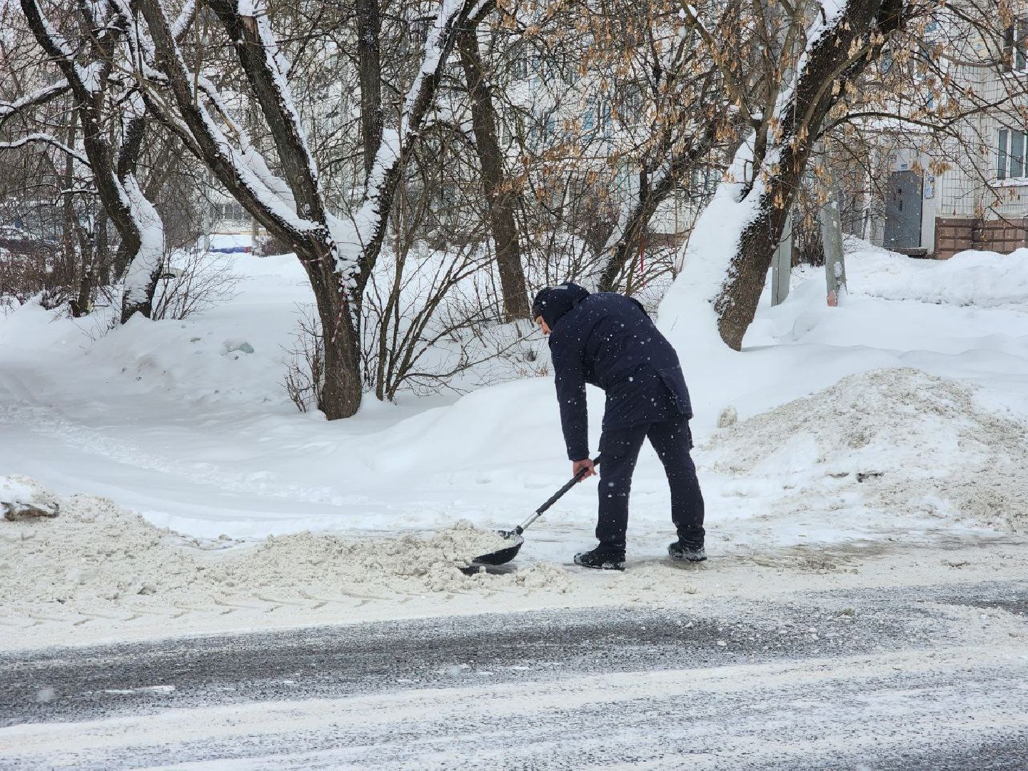 Солнечногорск, уборка территорий, уборка снега и наледи, Снегопад, коммунальная служба,