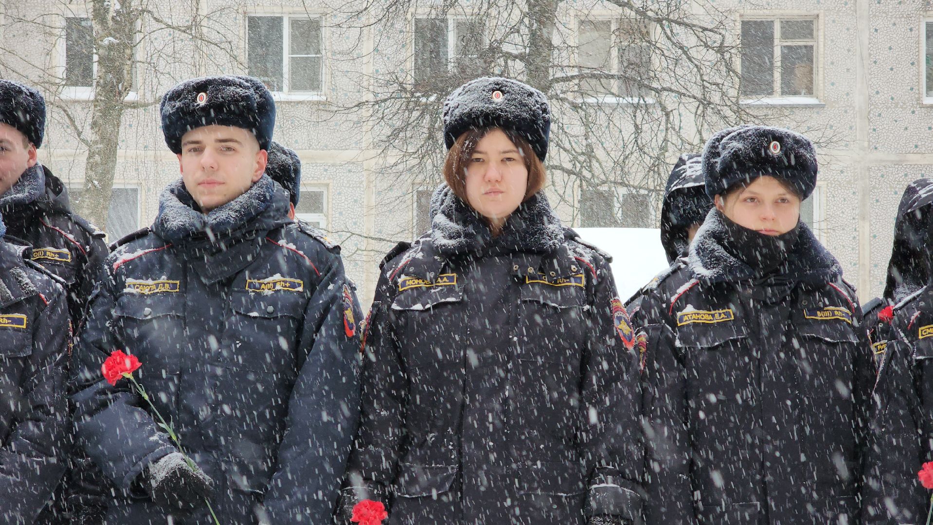 День памяти воинов-интернационалистов, вывод советских войск из Афганистана, возложение цветов, Старая Купавна, Богородский городской округ,