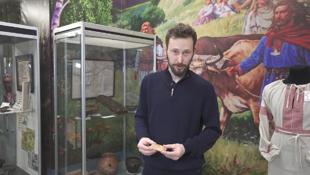 Домодедово, поисковики, артефакт, орудие каменного века