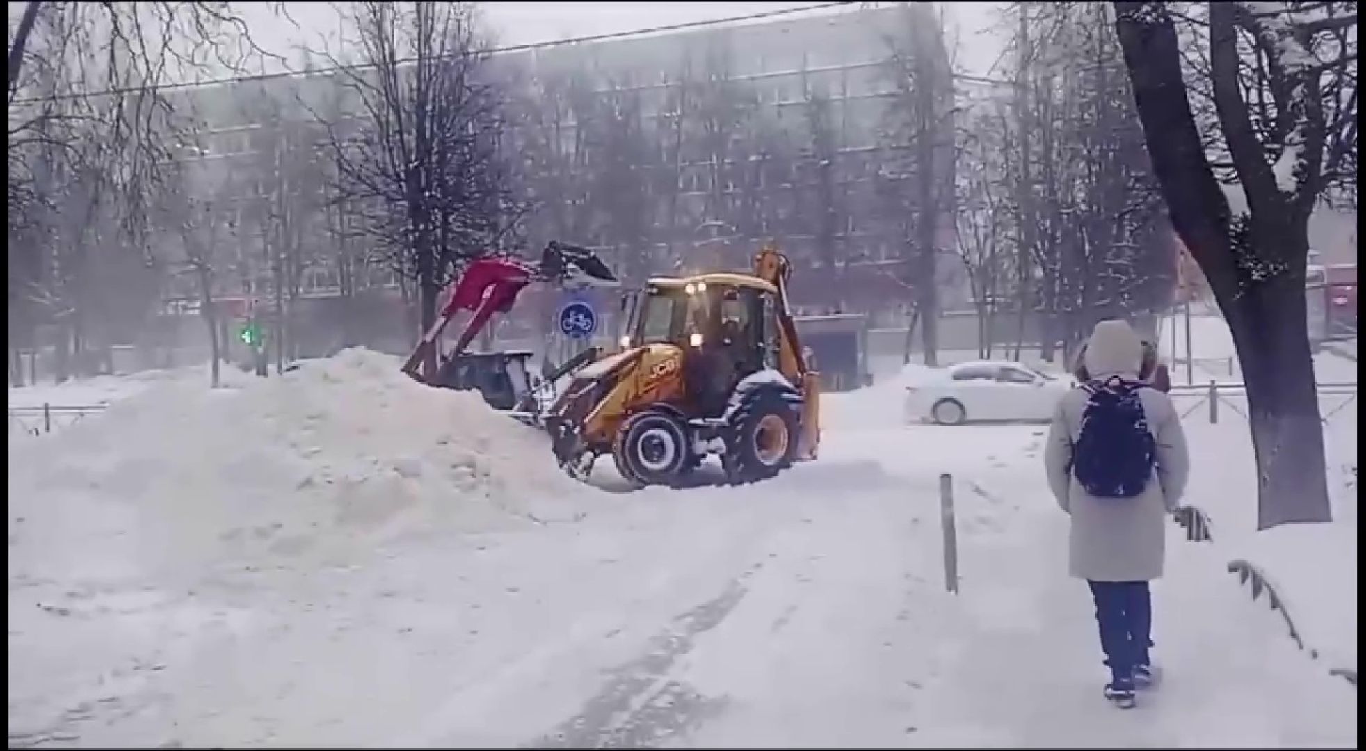 Ленинский, дороги, тротуары, снегопад, дворники,