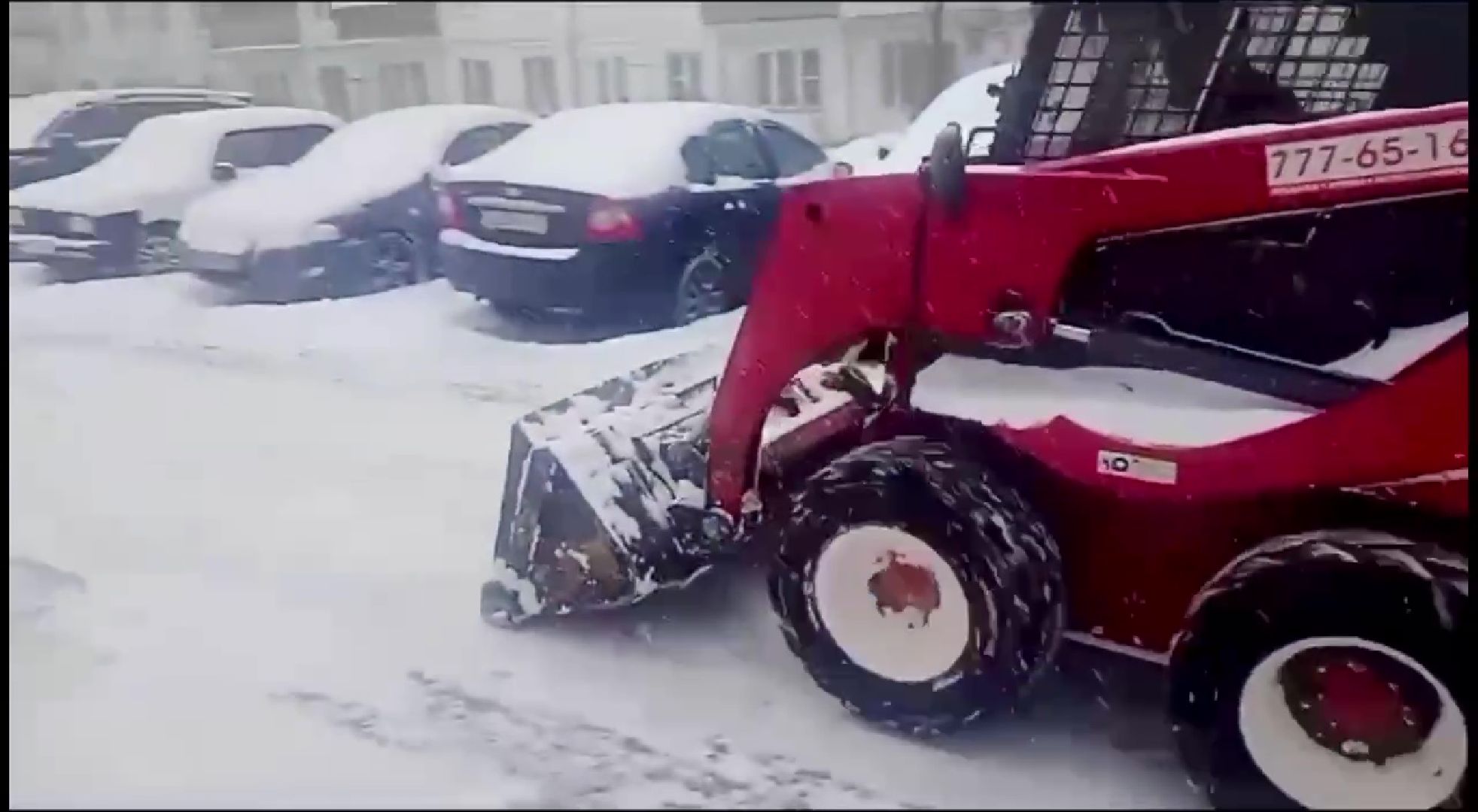 Ленинский, дороги, тротуары, снегопад, дворники,