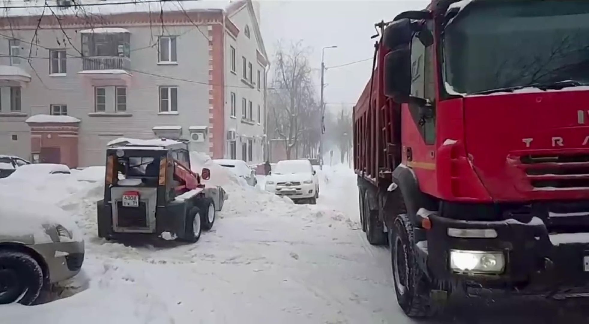 Ленинский, дороги, тротуары, снегопад, дворники,
