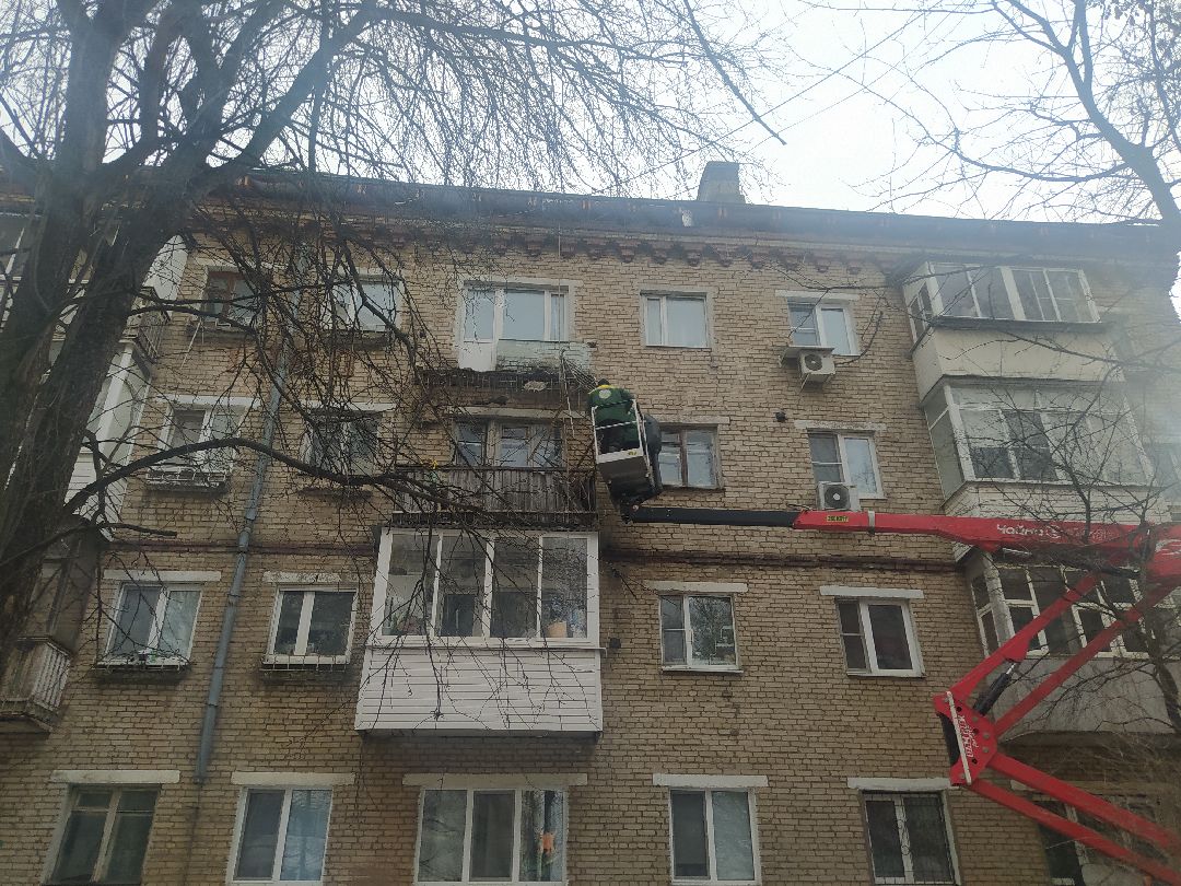 ЖКХ, обвал балкона, Щёлково, демонтаж