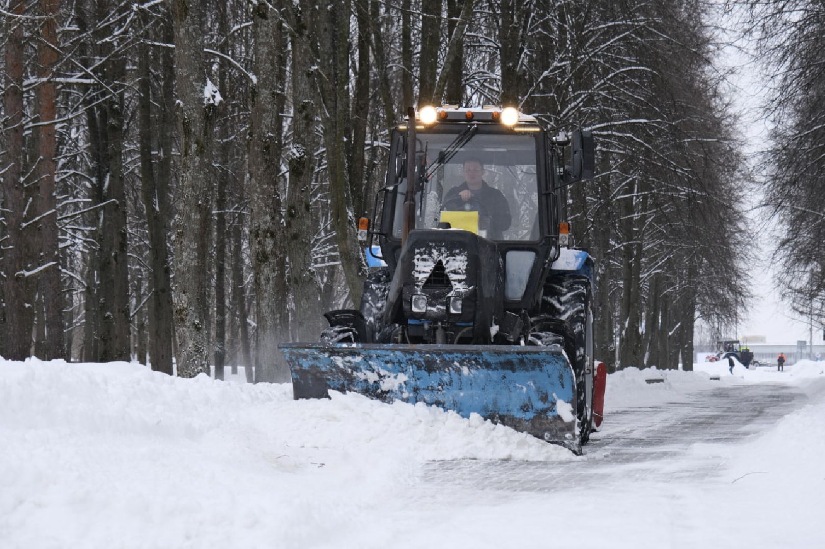 пущино, благоустройство, уборка снега, снегопад, снег, жкх,