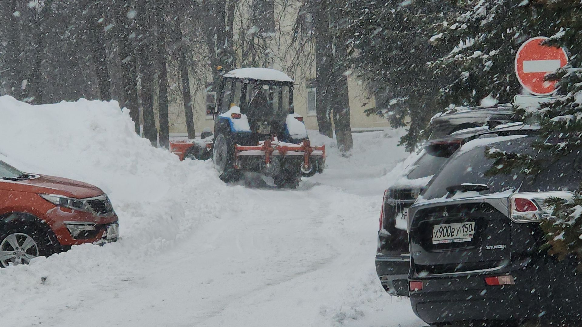 снегопад, уборка, трактора, никитин, спецтехника, осадки,