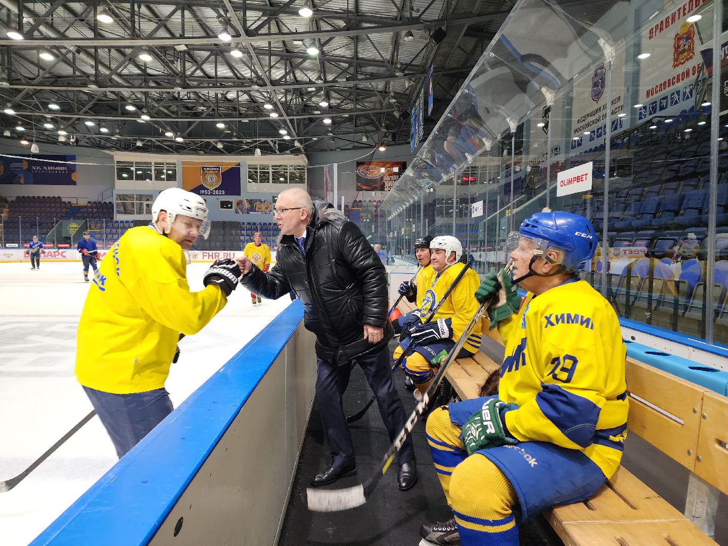 воскресенск, активное долголетие, хоккей, пенсионеры, спорт,