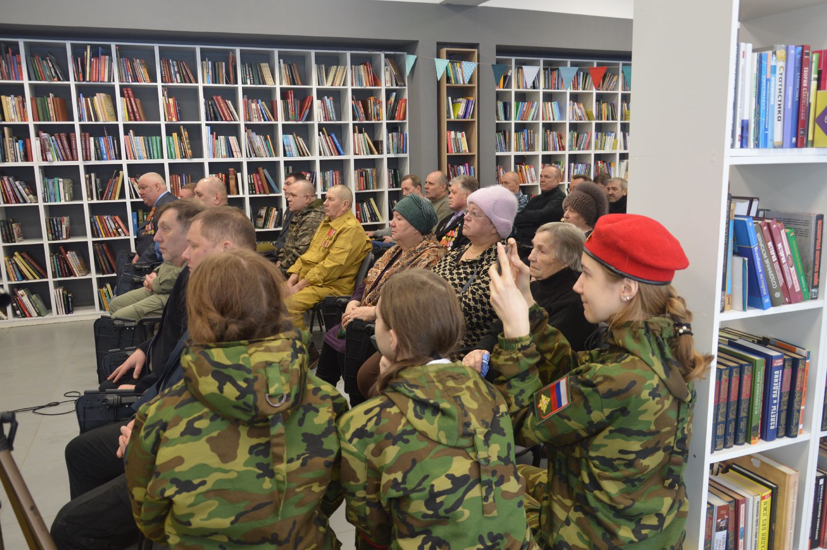 шатура, награждение воинов, афганцы, день вывода, интернационал, библиотекарь,