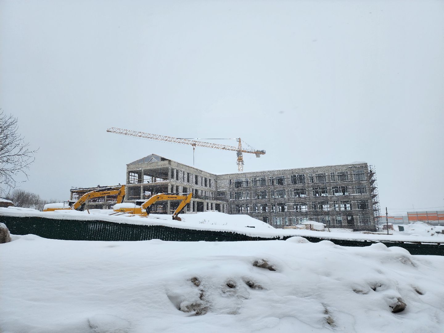 Звенигород, Образование, строительство школы,