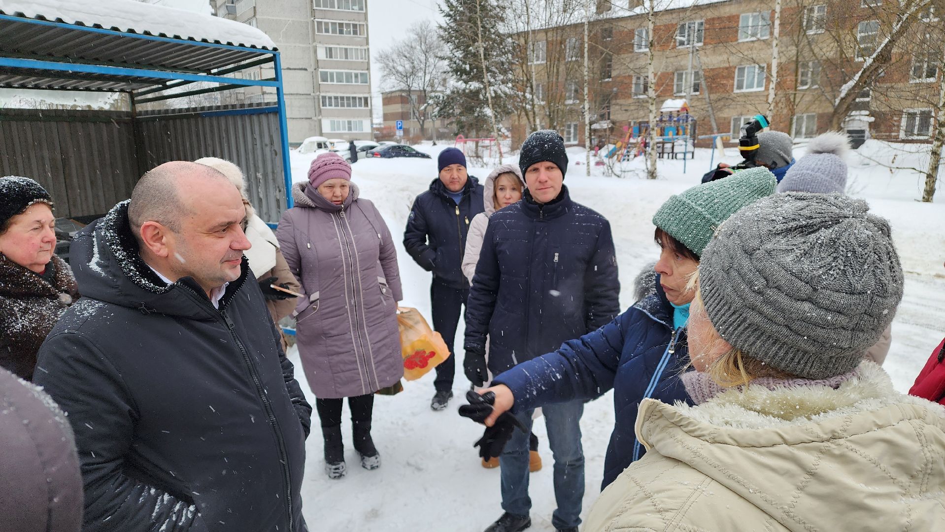 контейнерная площадка, Лосино-Петровский, вывоз мусора,