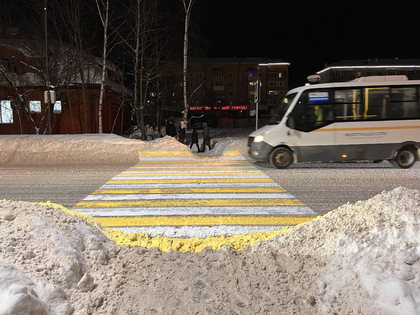 шаховская, пешеходный переход, проекционная подстветка, проекционный пешеходный переход,