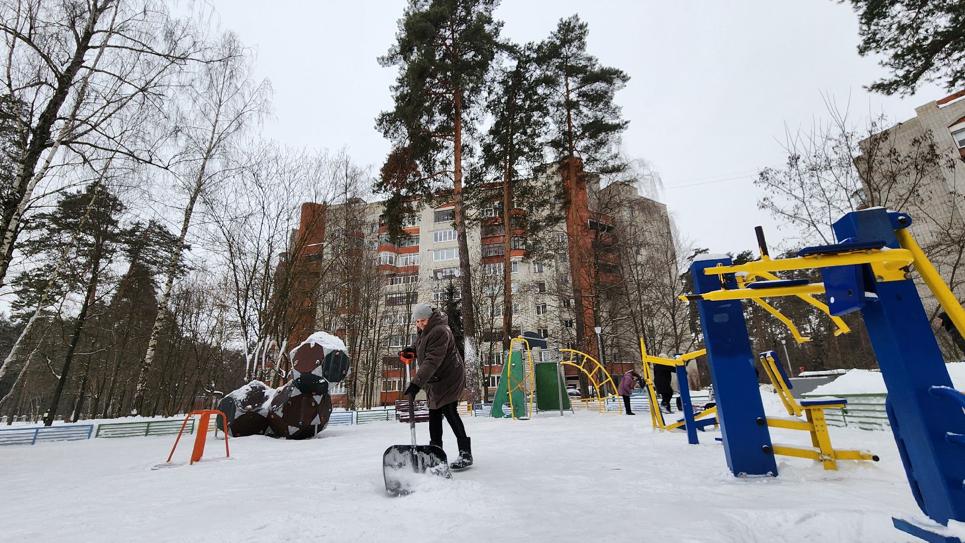 протвино, детская площадка, снег, снег и наледь, уборка,