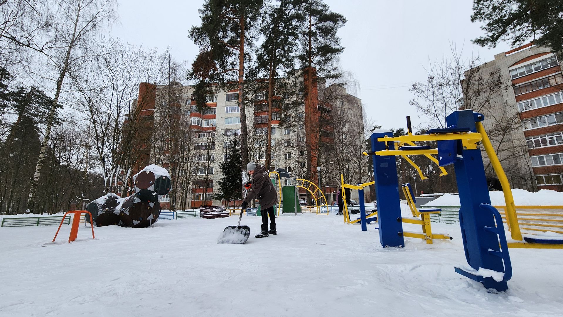 протвино, детская площадка, снег, снег и наледь, уборка,