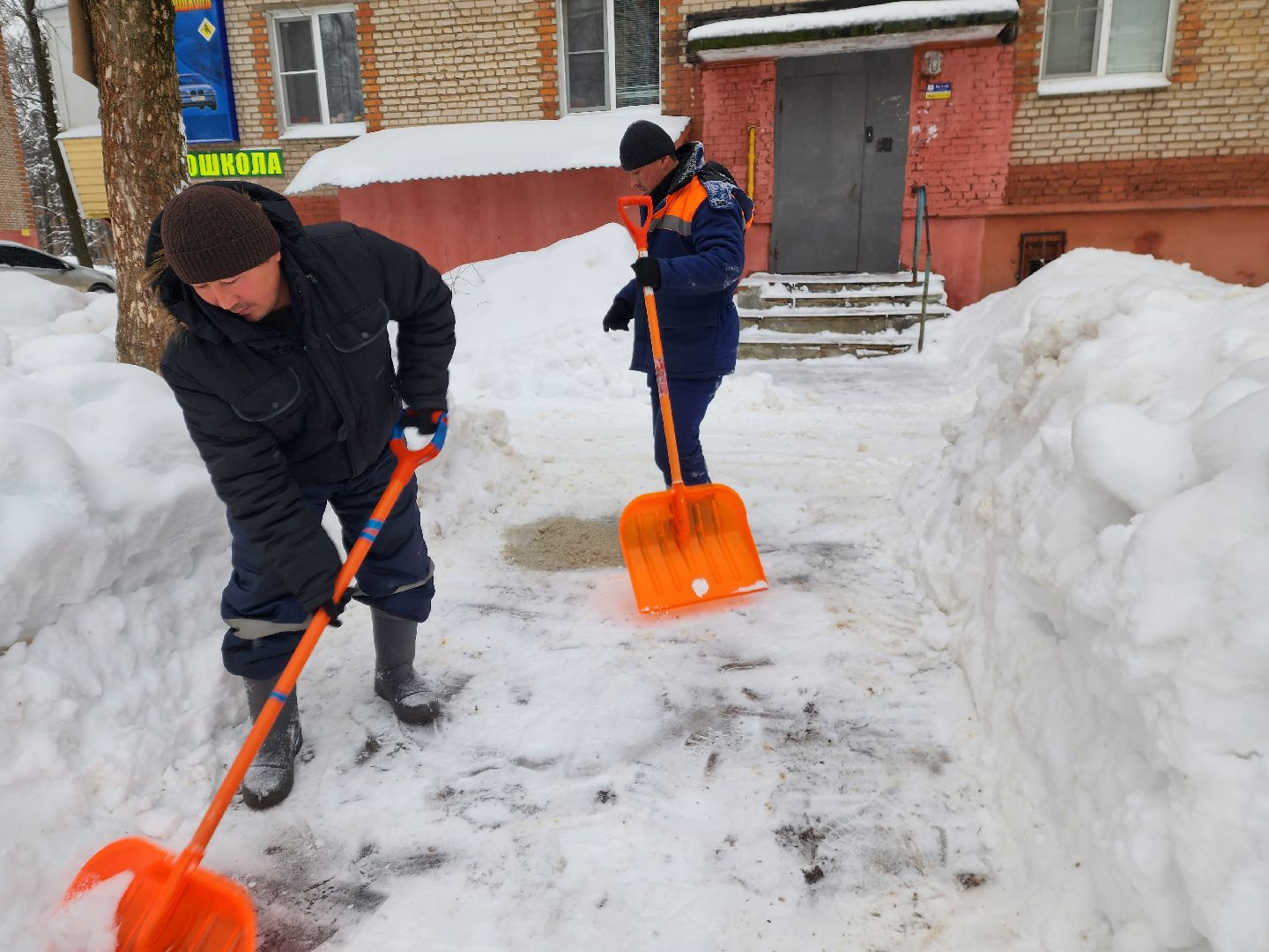 красноармейск, г.о. пушкинский, уборка общественных территорий, уборка снега,