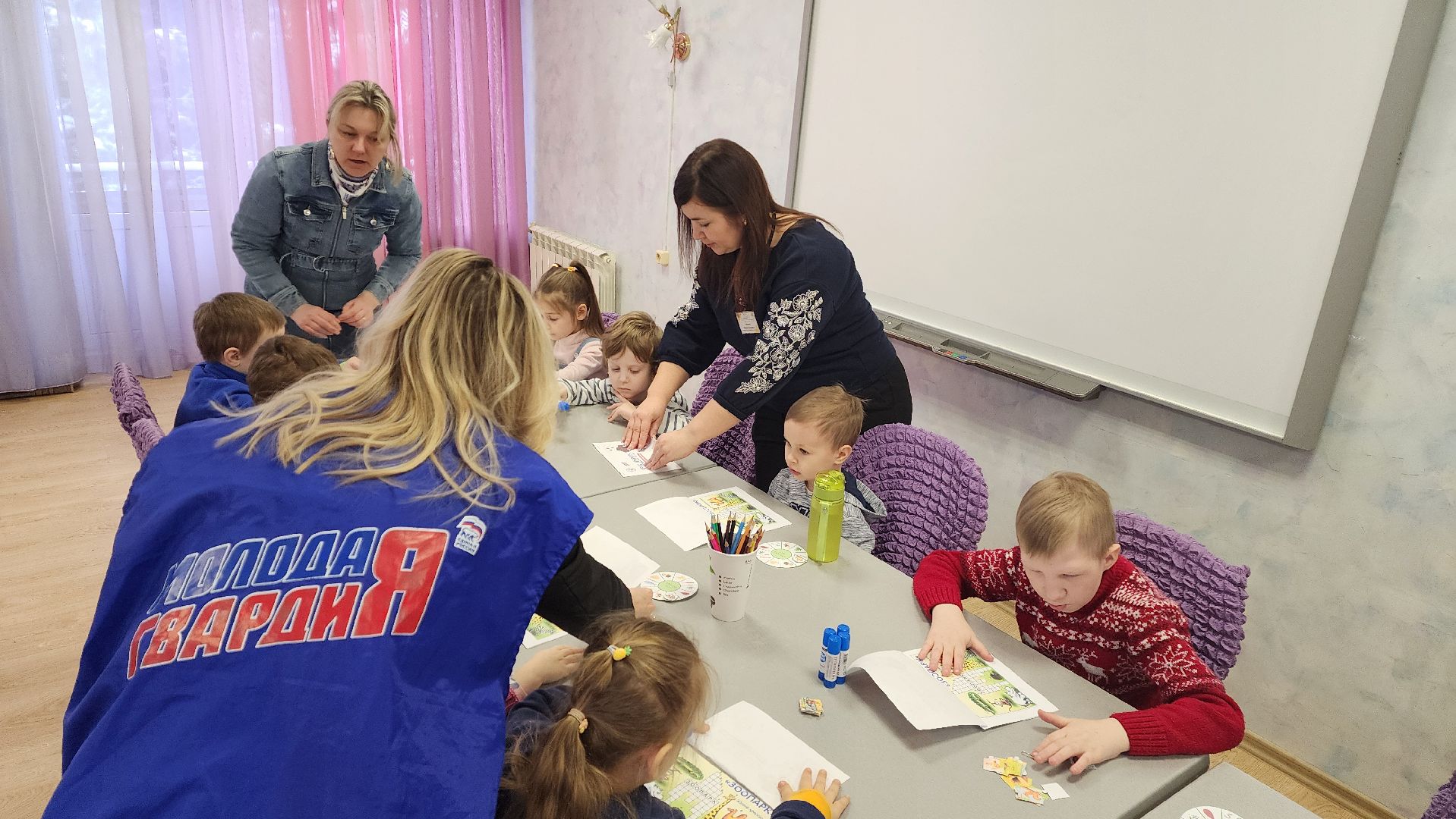 Подмосковье, Городской округ Пушкинский, Ивантеевка, кцсир пушкинский, единая россия, урок доброты,