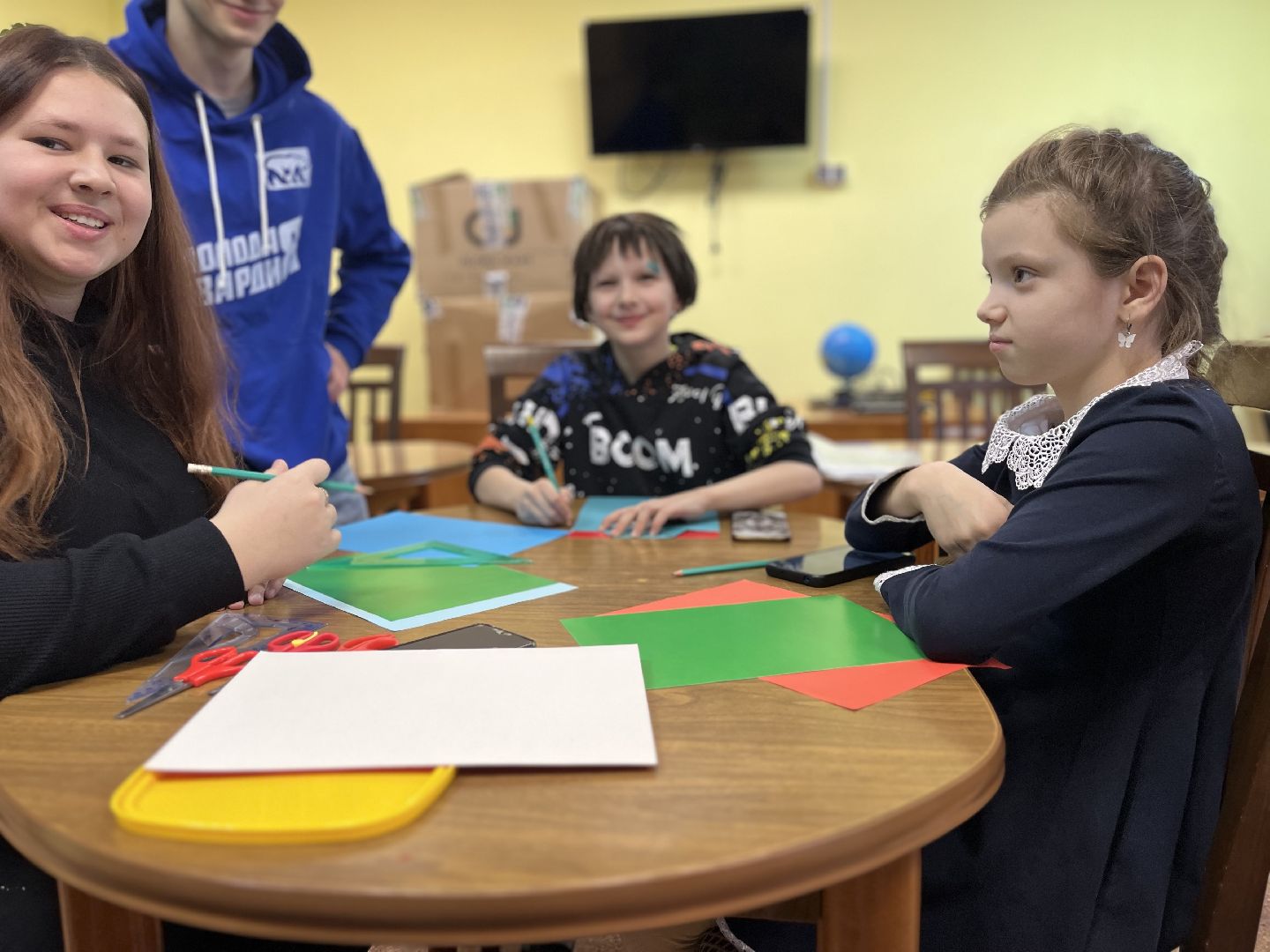 шаховская, волонтеры, молодая гвардия, семейный центр, дети,