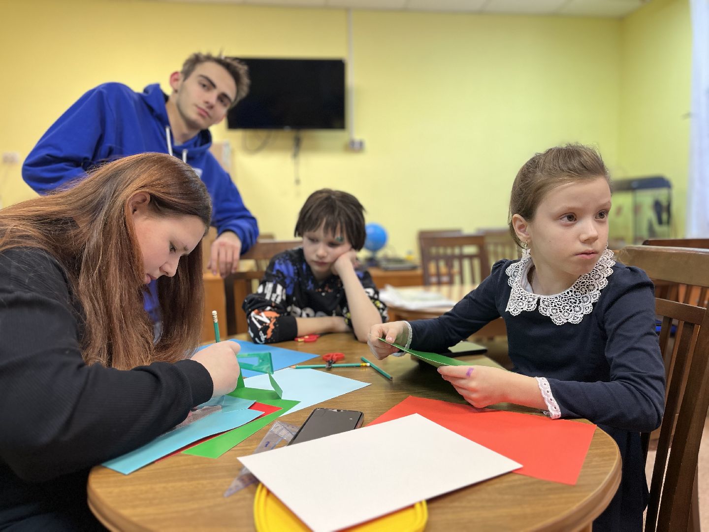 шаховская, волонтеры, молодая гвардия, семейный центр, дети,