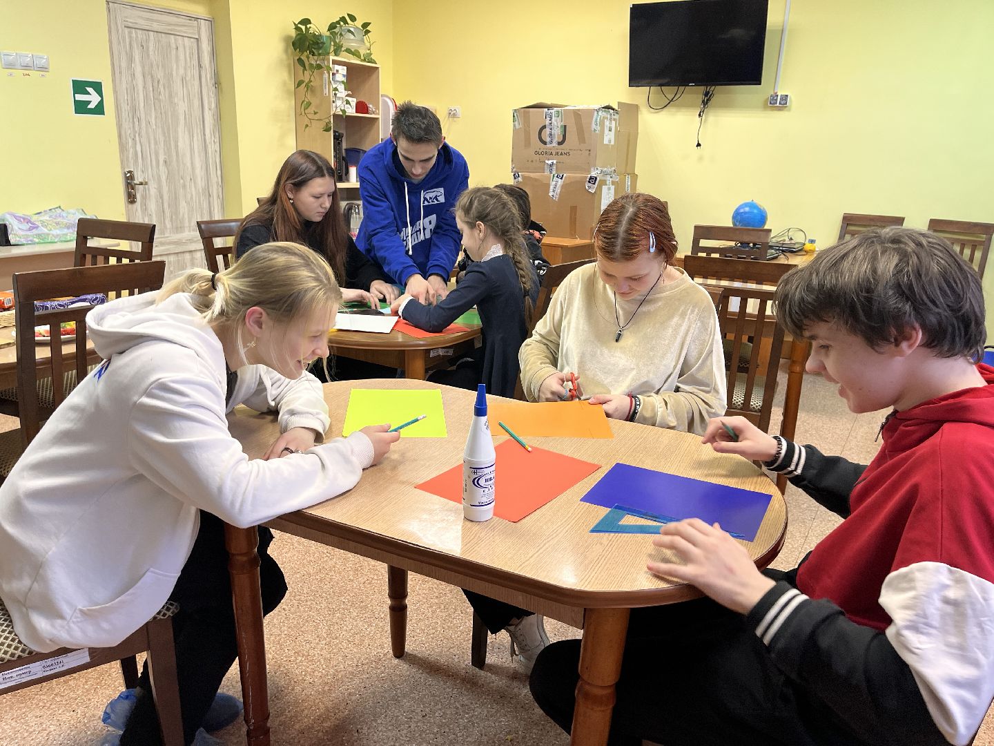 шаховская, волонтеры, молодая гвардия, семейный центр, дети,