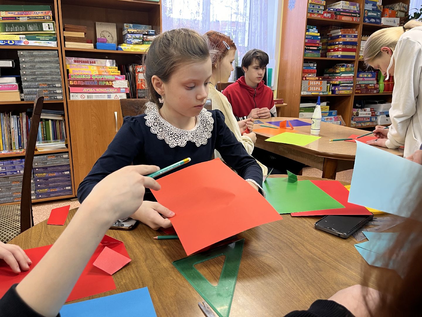 шаховская, волонтеры, молодая гвардия, семейный центр, дети,