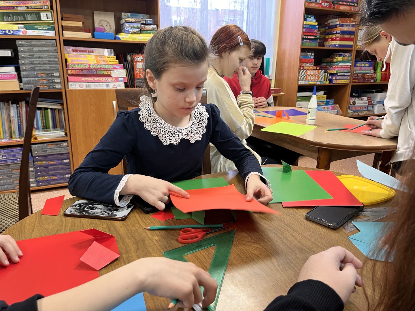 шаховская, волонтеры, молодая гвардия, семейный центр, дети,