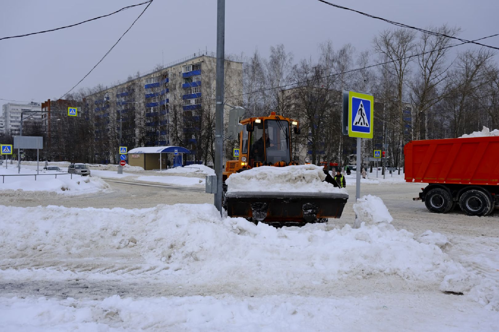 пущино, вывоз снега, снегопад, снег, уборка, уборка снега,