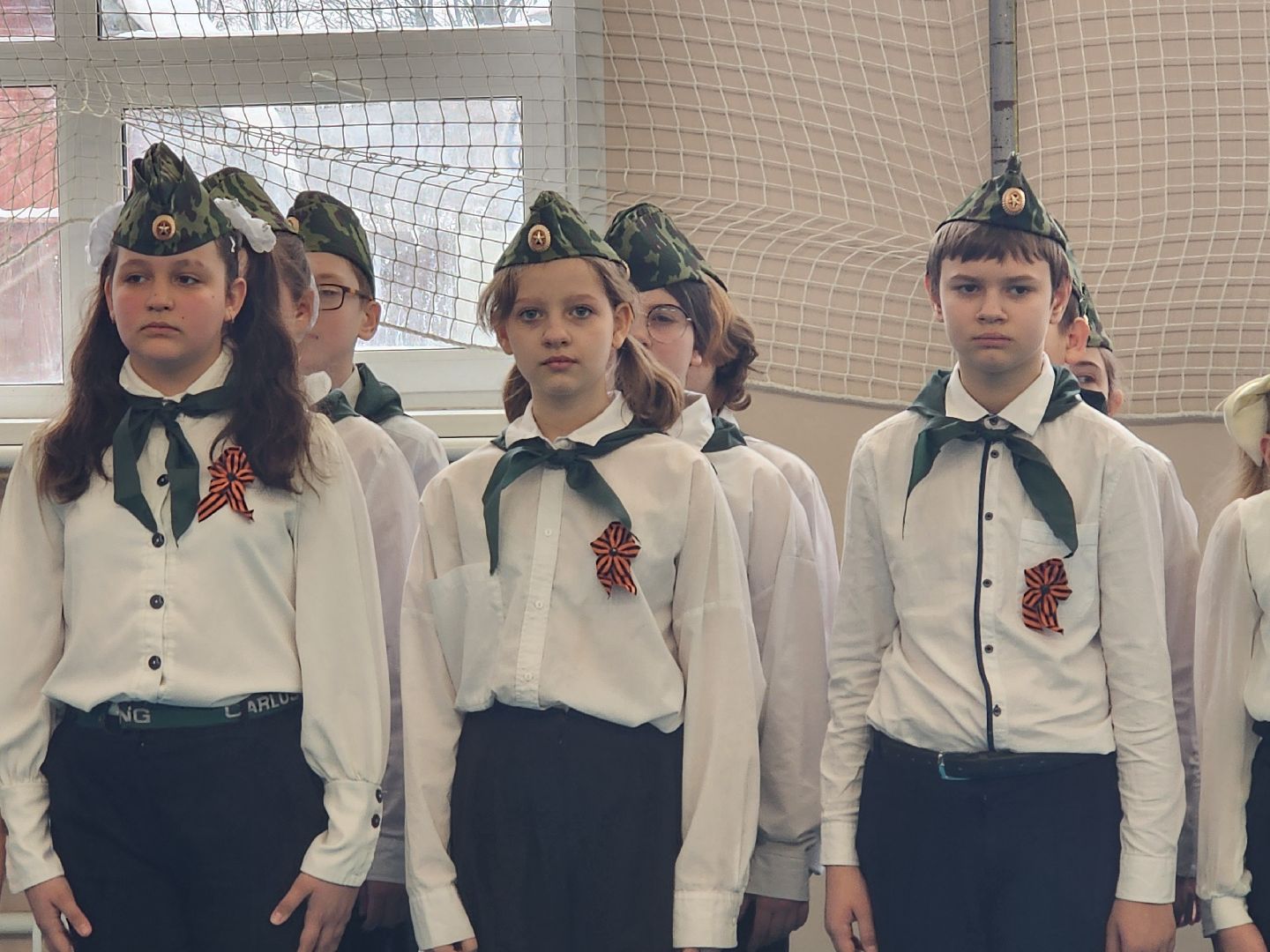 день защитника отечества, смотр строя и песни, школа,