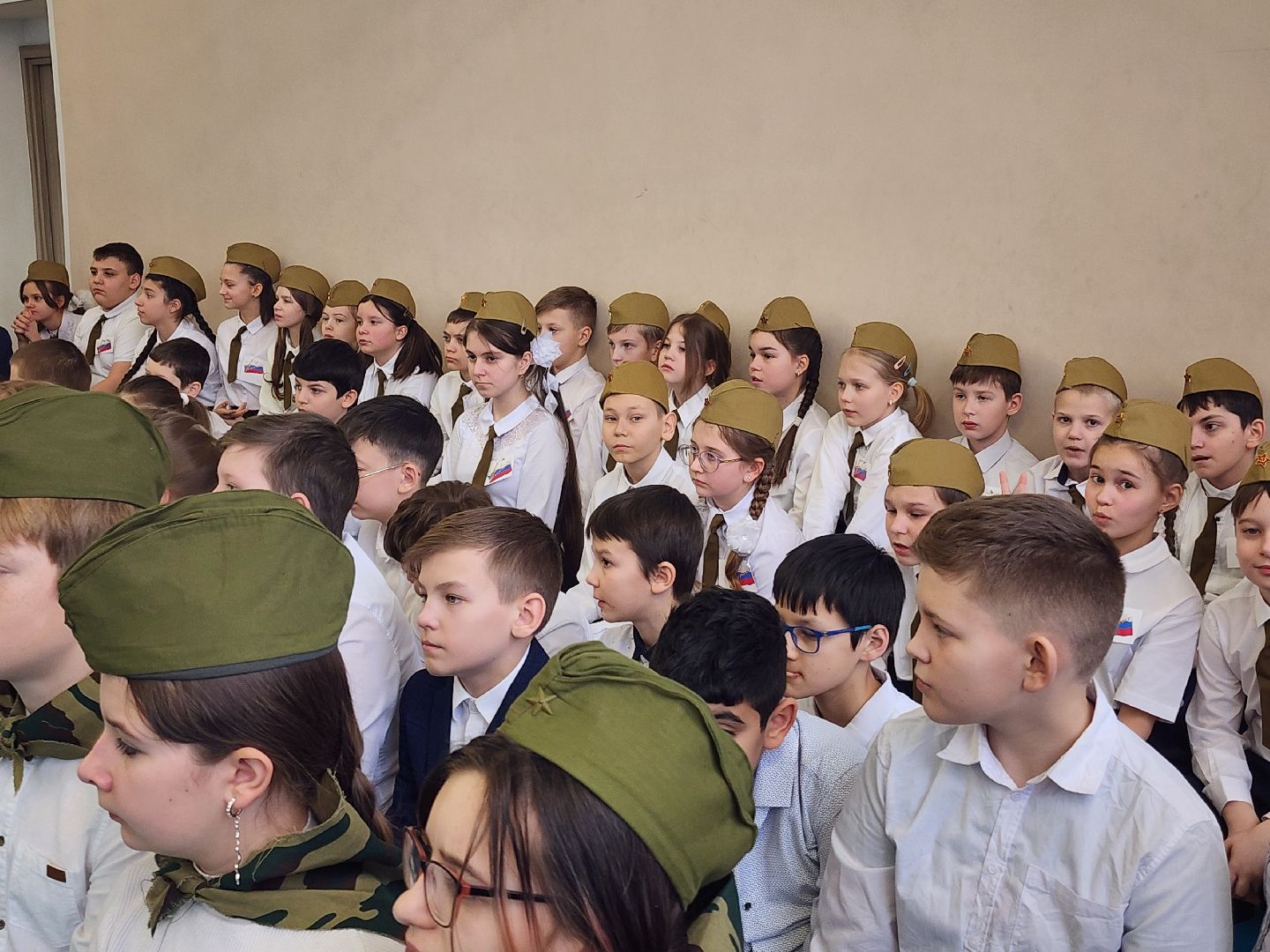 день защитника отечества, смотр строя и песни, школа,