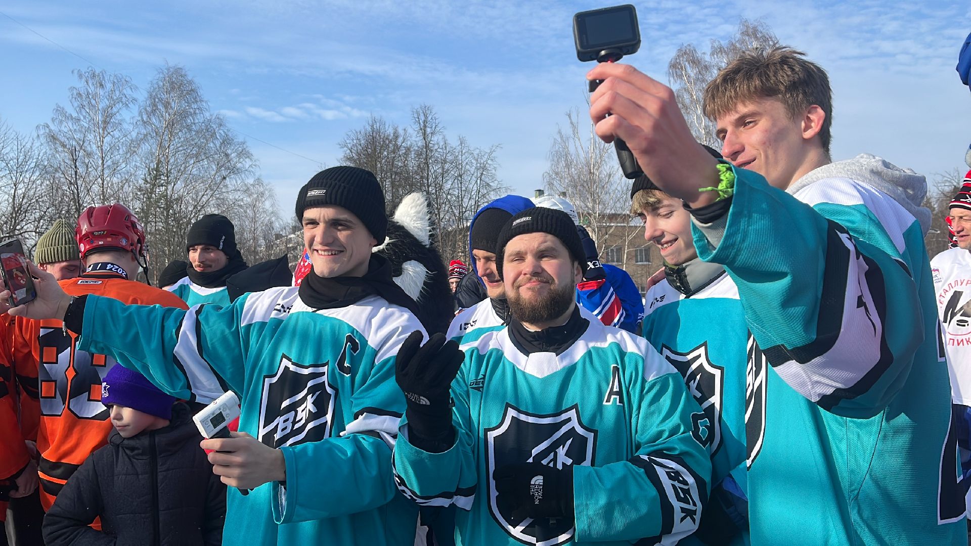 хоккей, понд-хоккей, матч, хоккей на улице, 4х4, спорт в подмосковье,