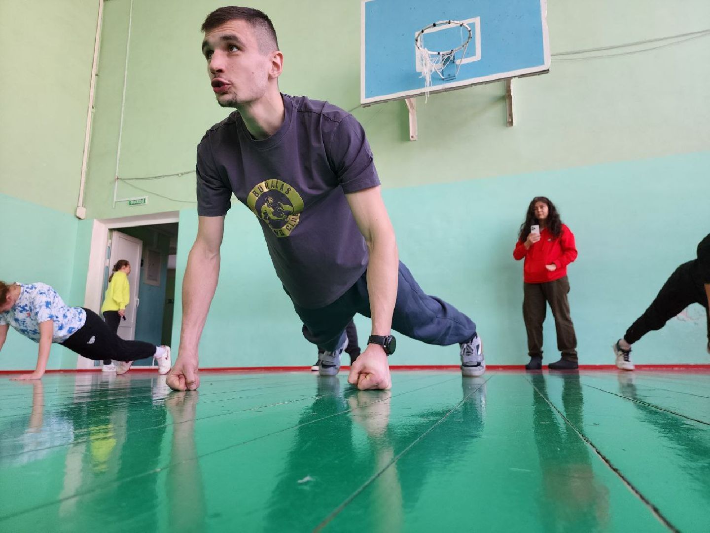 можайск, можайский городской округ, подмосковье, спорт, открытая тренировка, школа, школьники, дети, здоровый образ жизни, мастер спорта россии,