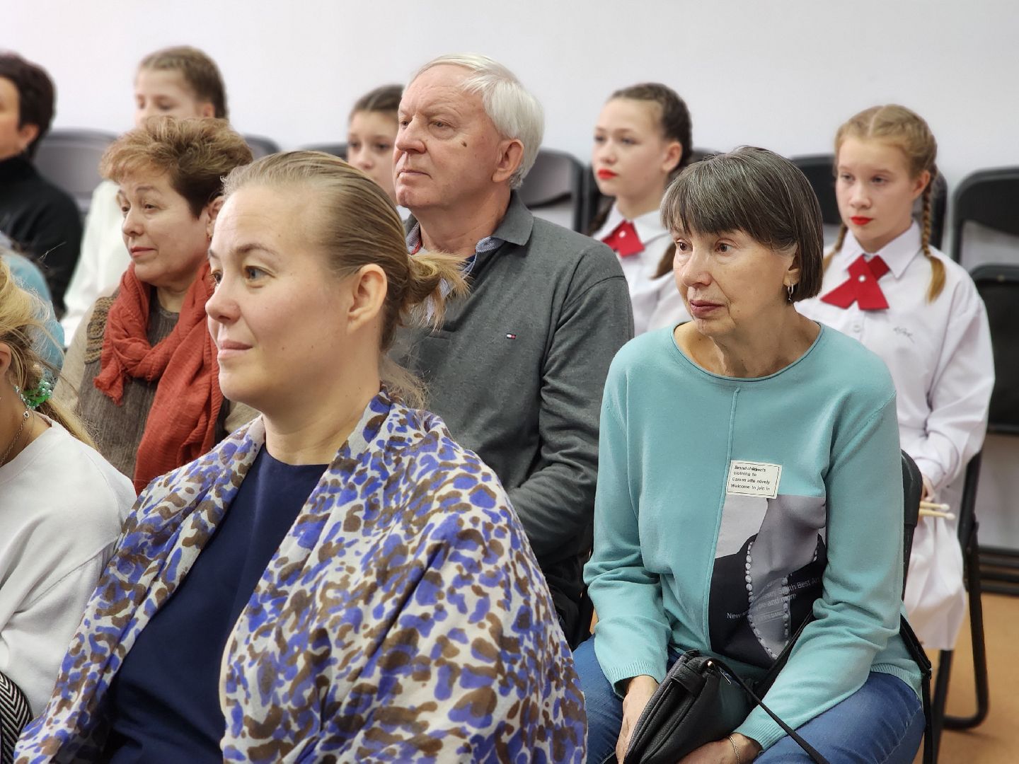 волоколамск, художественная выставка, библиоканикулы, библиотека, Выставка, художник, художники подмосковья,