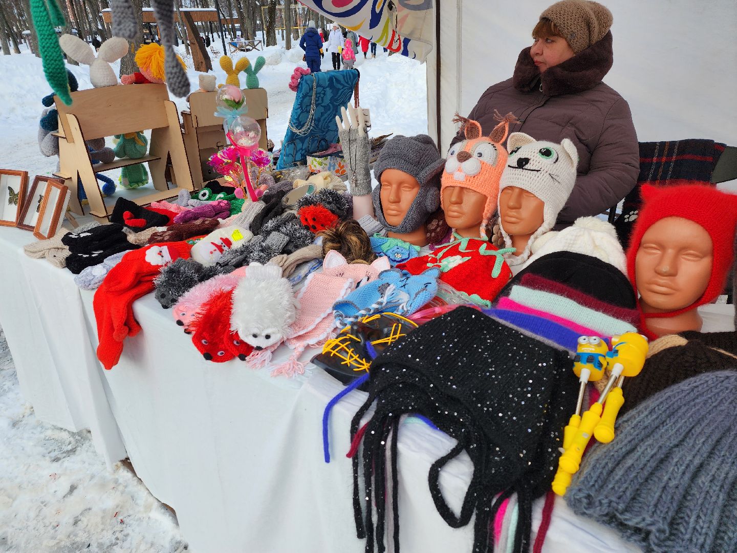 Серпухов, Подмосковье, Фестиваль Тепло, парки подмосковья ., парк имени олега степанова, семья, дети, мастер-класс, ярмарка, концерт, активное долголетие, танцоры, певцы,