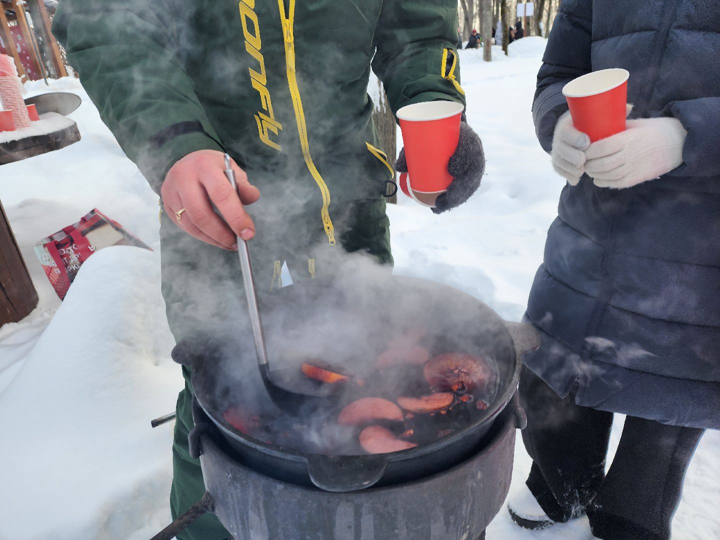 Серпухов, Подмосковье, Фестиваль Тепло, парки подмосковья ., парк имени олега степанова, семья, дети, мастер-класс, ярмарка, концерт, активное долголетие, танцоры, певцы,