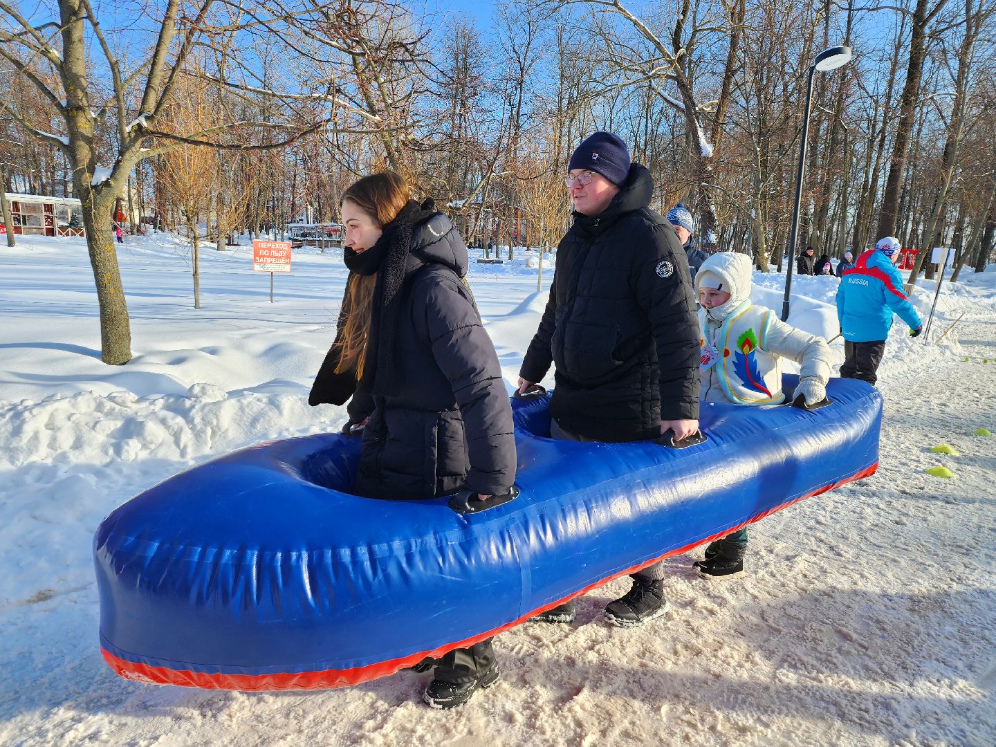 Серпухов, Подмосковье, Фестиваль Тепло, парки подмосковья ., парк имени олега степанова, семья, дети, мастер-класс, ярмарка, концерт, активное долголетие, танцоры, певцы,