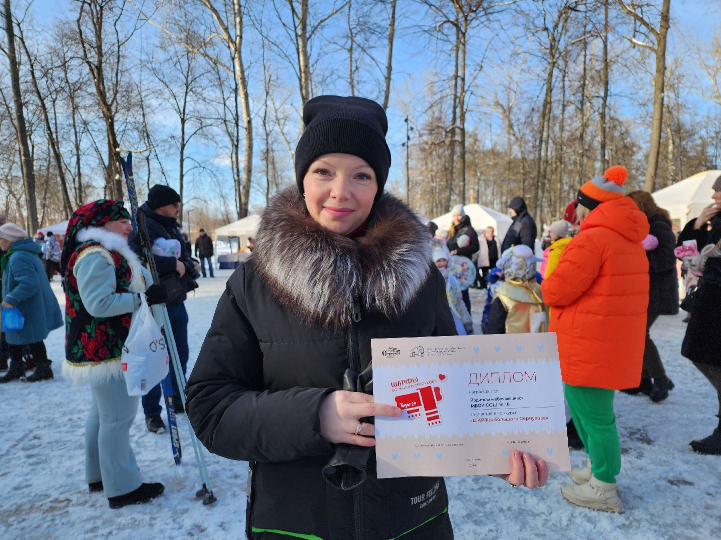 Серпухов, Подмосковье, Фестиваль Тепло, парки подмосковья ., парк имени олега степанова, семья, дети, мастер-класс, ярмарка, концерт, активное долголетие, танцоры, певцы,