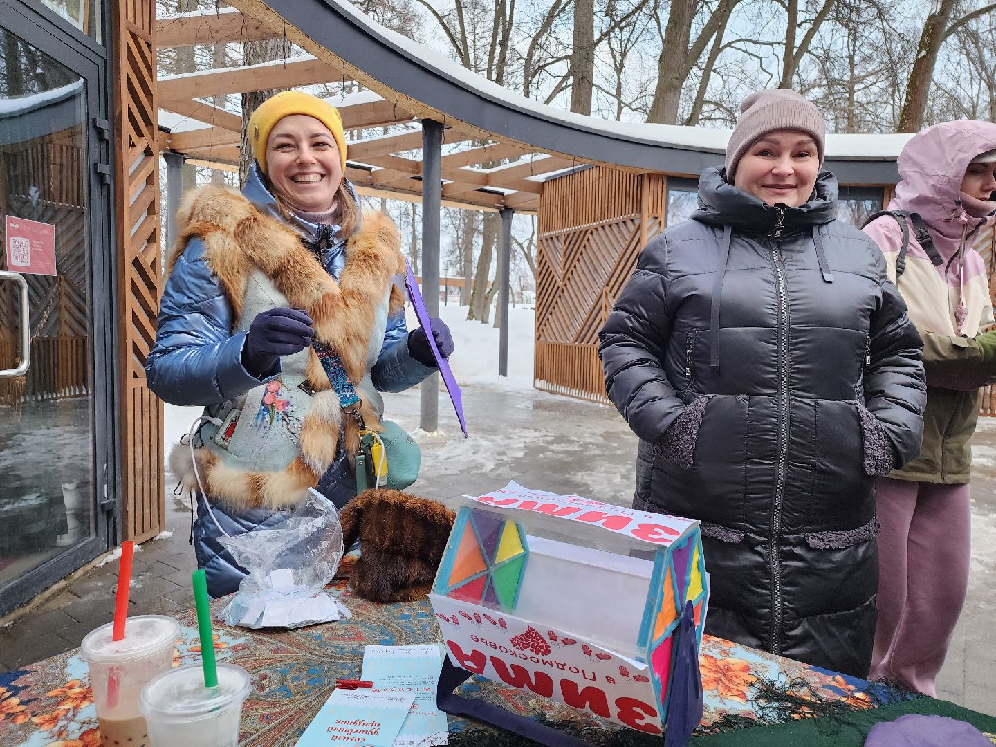 Серпухов, Подмосковье, Фестиваль Тепло, парки подмосковья ., парк имени олега степанова, семья, дети, мастер-класс, ярмарка, концерт, активное долголетие, танцоры, певцы,