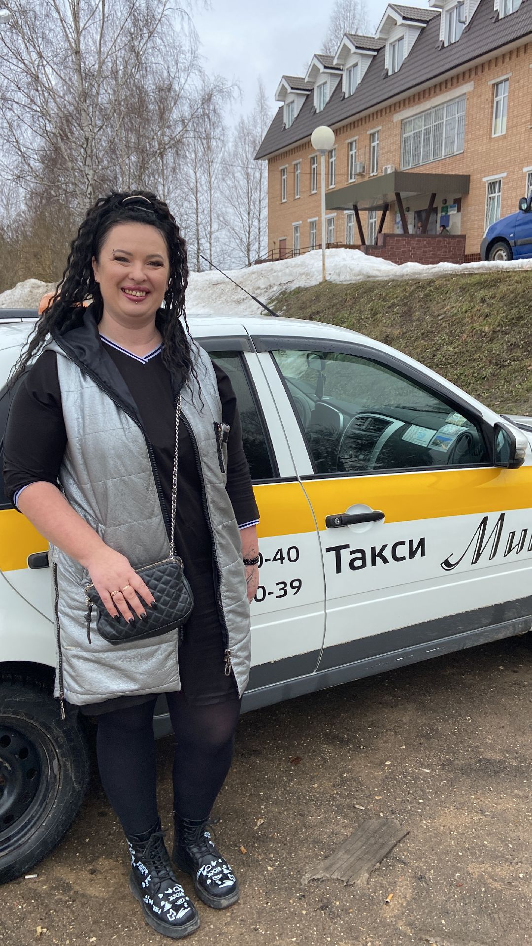 Волоколамск, девушка, такси, профессия, общество, водитель, автомобиль, праздник