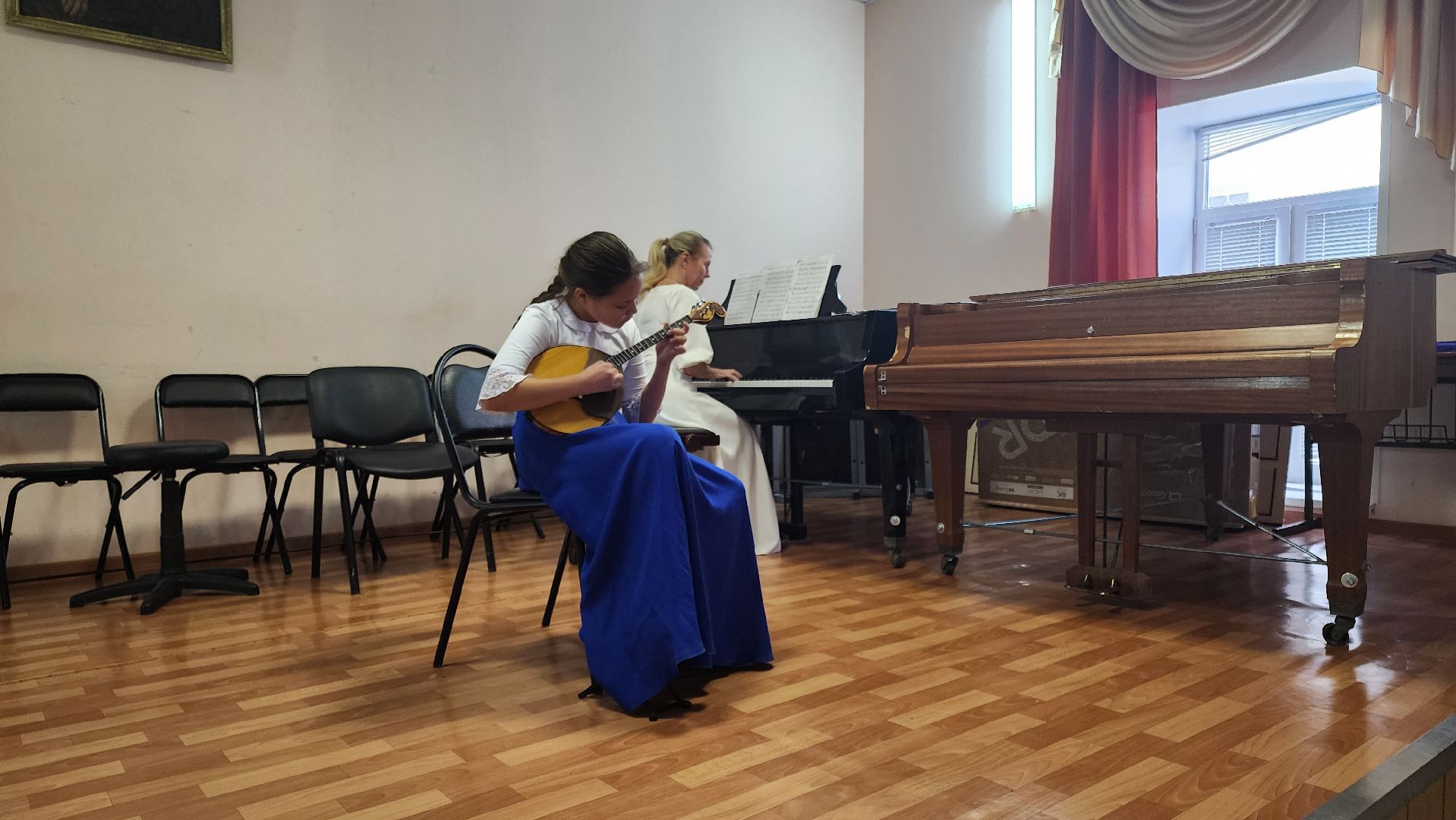 кашира, сувенир, русские народные инструменты, областной гитара, баян, домра, балалайка,