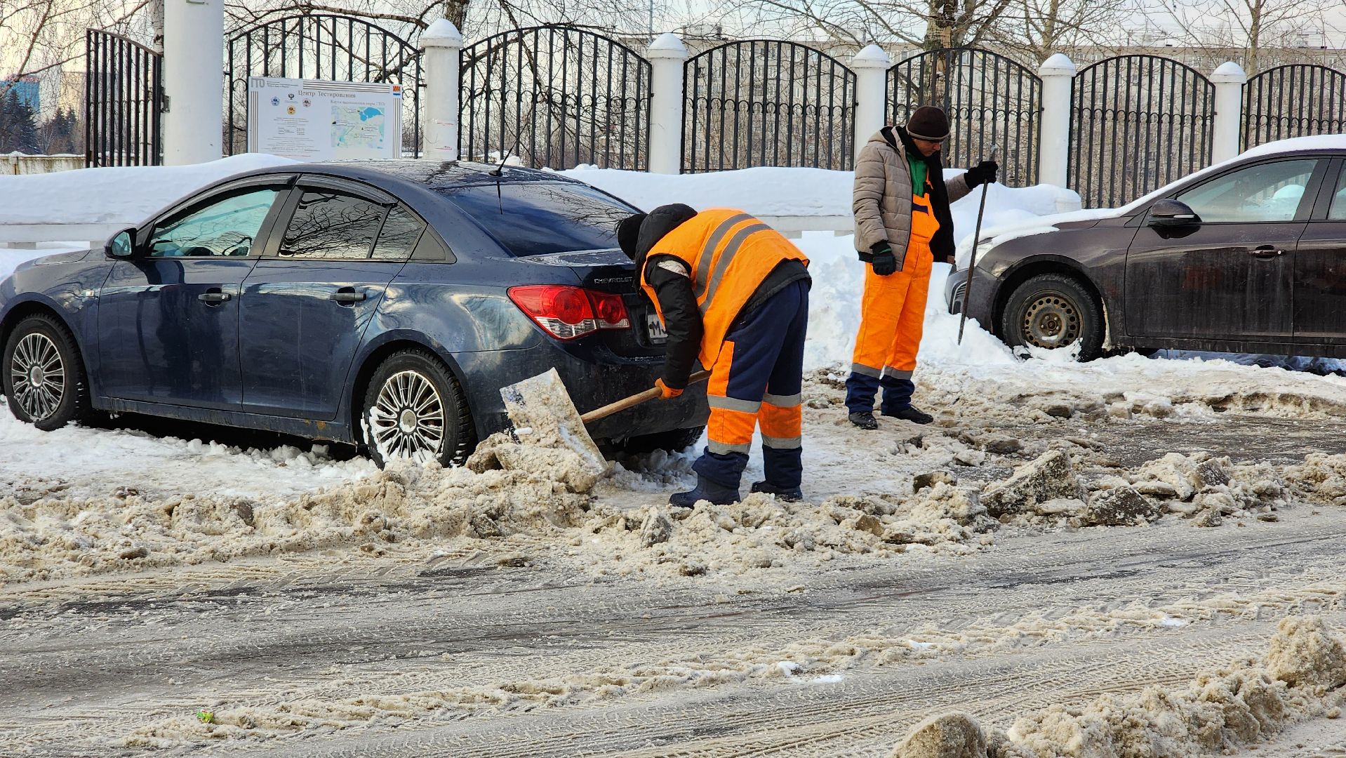 уборка улиц, очистка дорог, уборка снега и наледи,