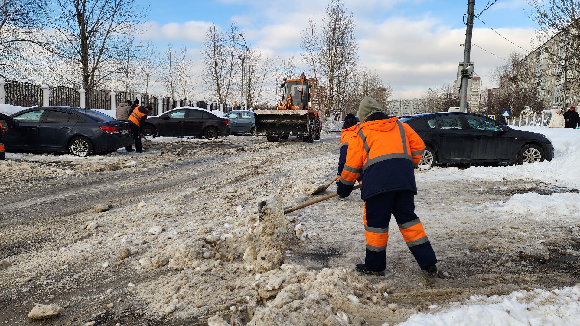 уборка улиц, очистка дорог, уборка снега и наледи,