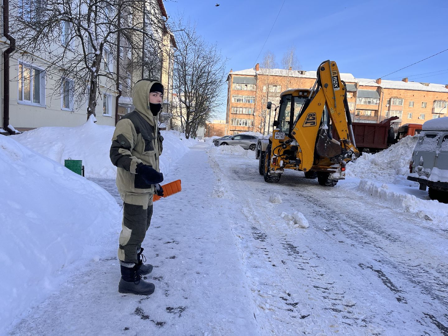 снег и наледь, комунальная техника, чистка снега,