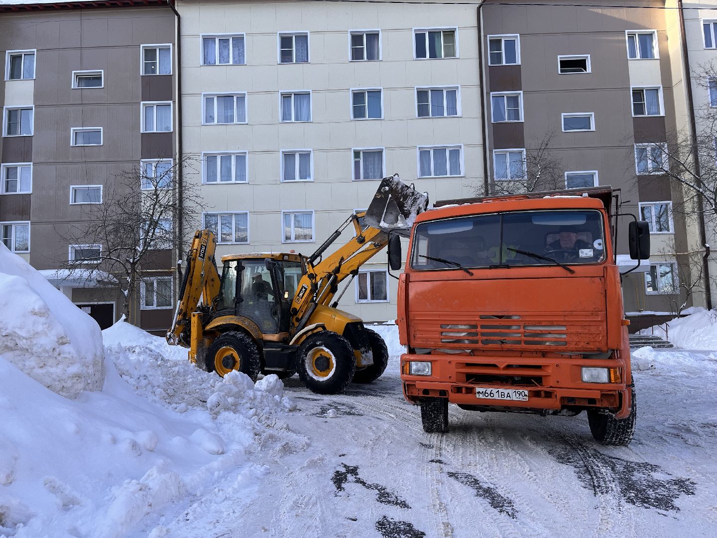 снег и наледь, комунальная техника, чистка снега,