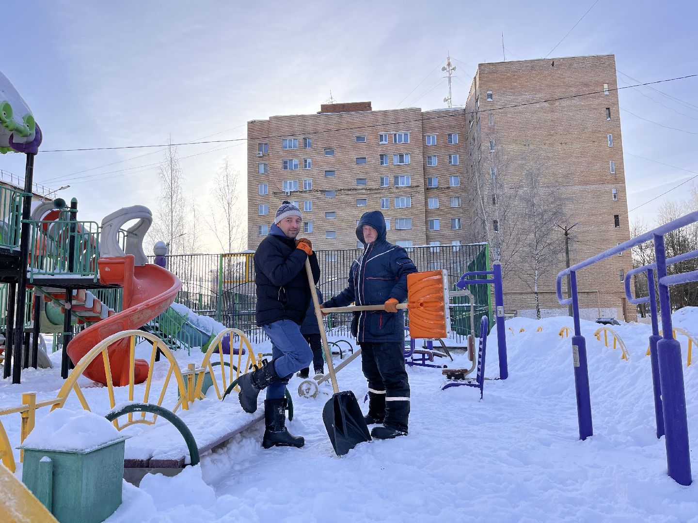снег и наледь, комунальная техника, чистка снега,