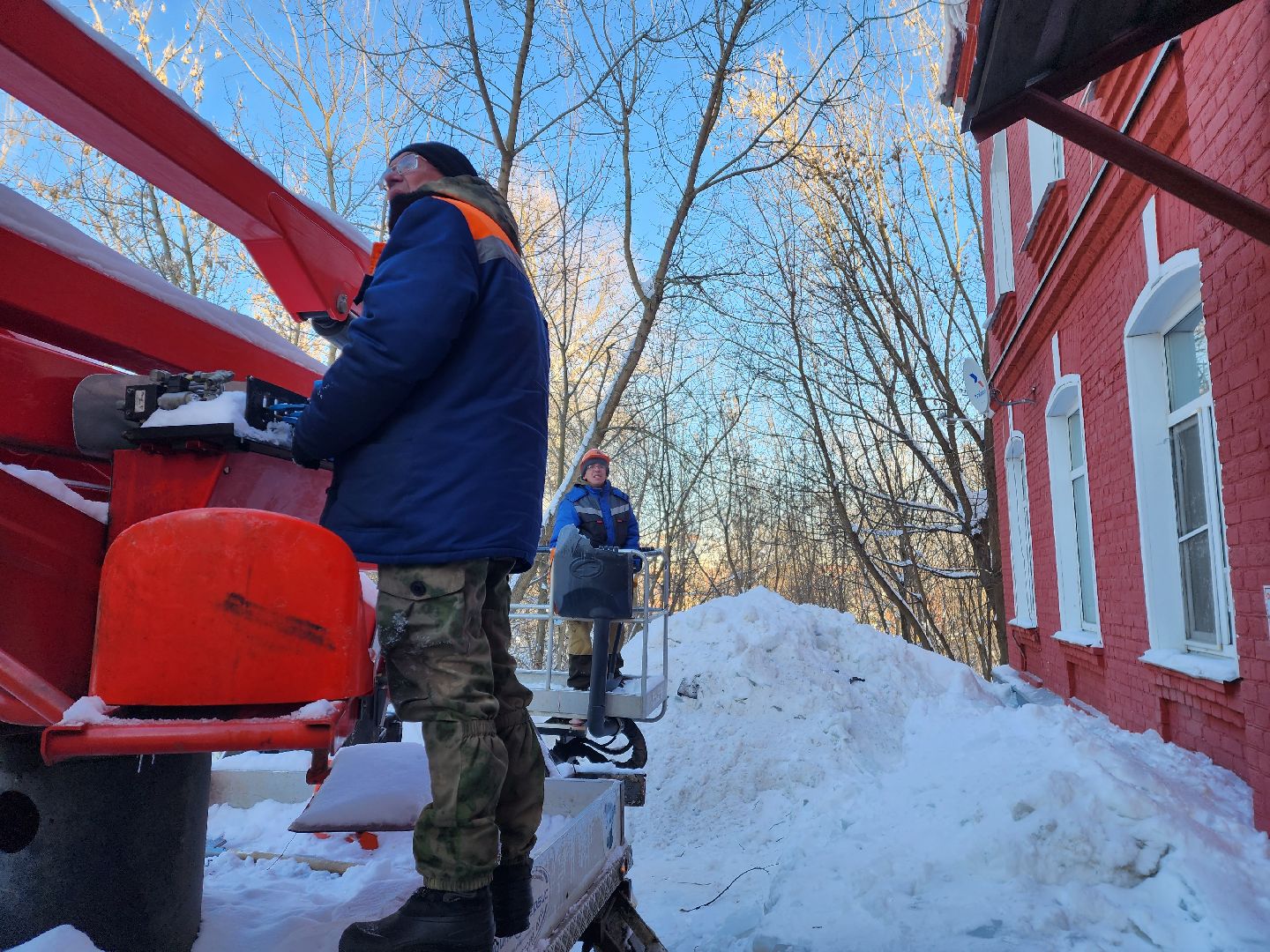 красноармейск, г.о. пушкинский, кровля, наледь,